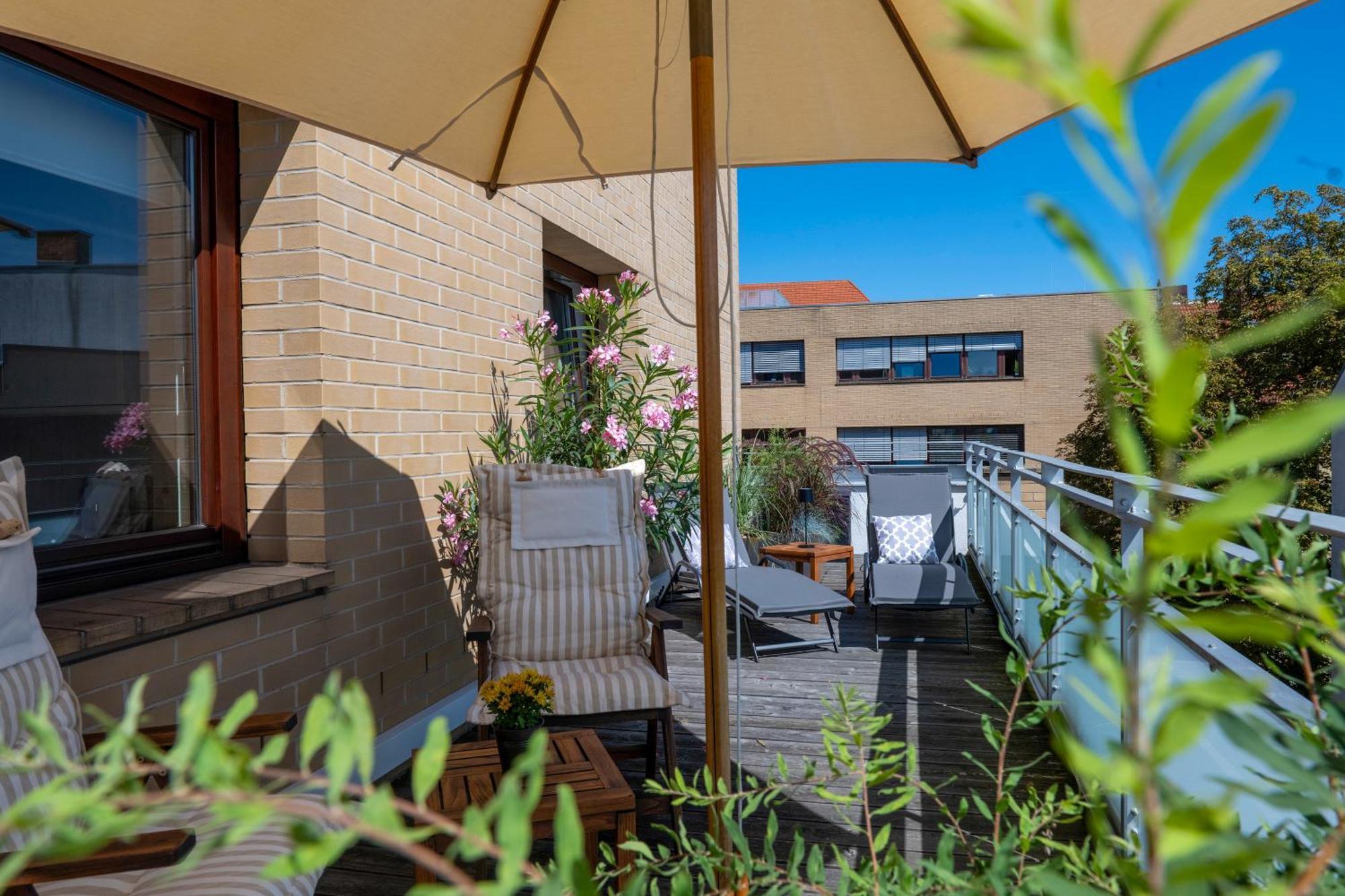 Two-Bedroom Apartment Rooftop Terrace